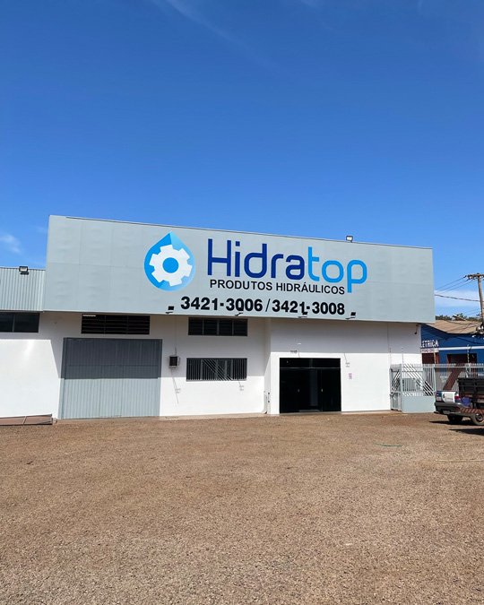 Estrutura e frota da Hidratop em Dourados/MS